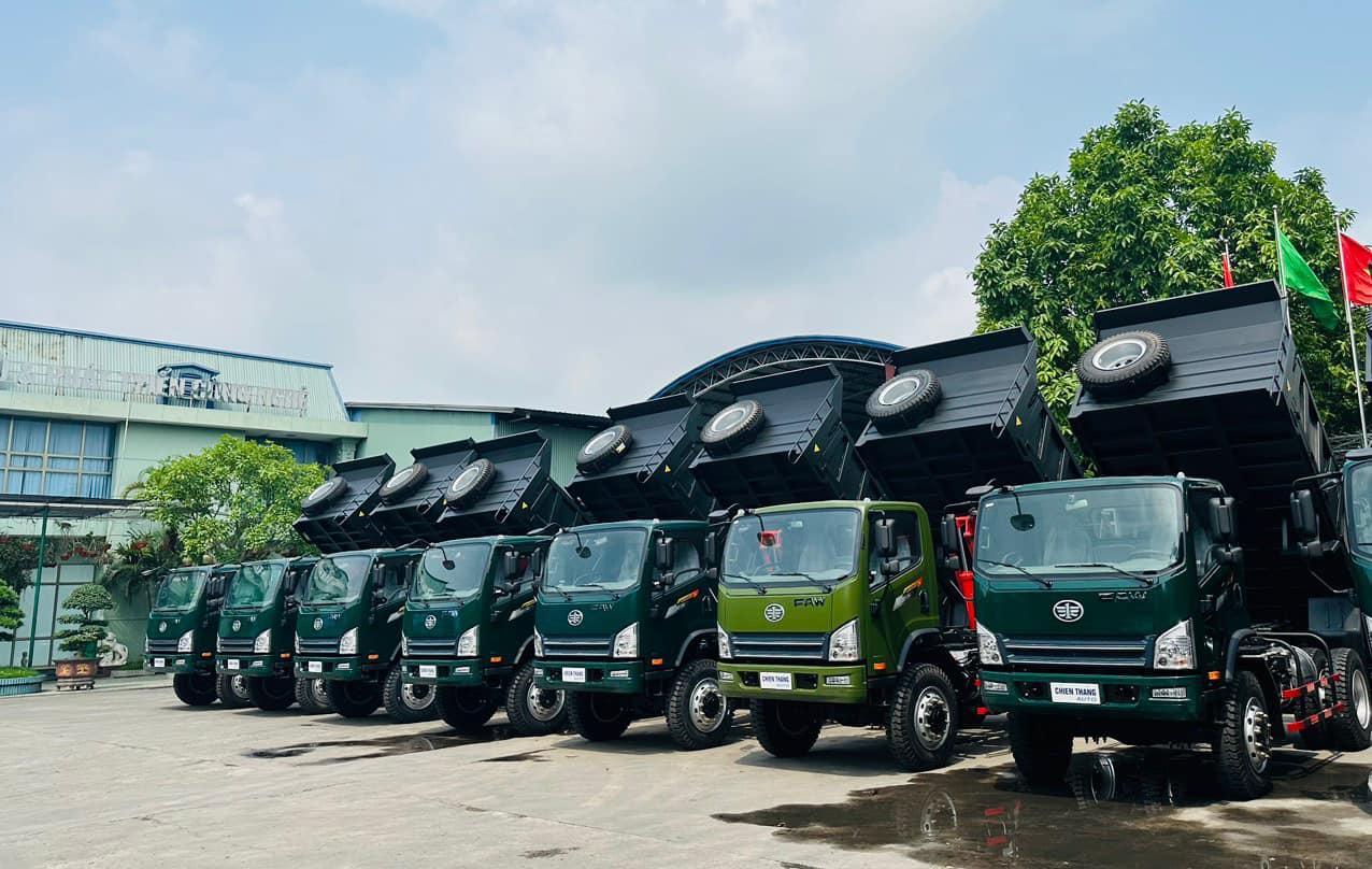 Xe ben Chiến Thắng 7.7 tấn 2 cầu Vĩnh Phúc