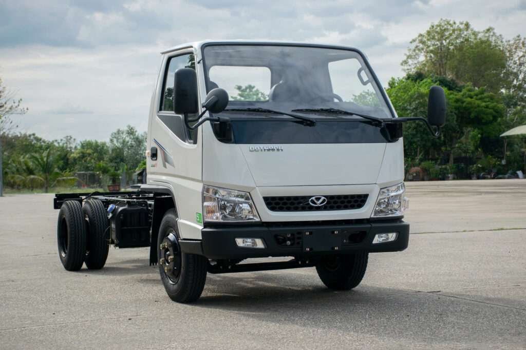 Ngoại Thất Xe Tải Đô Thành IZ50S