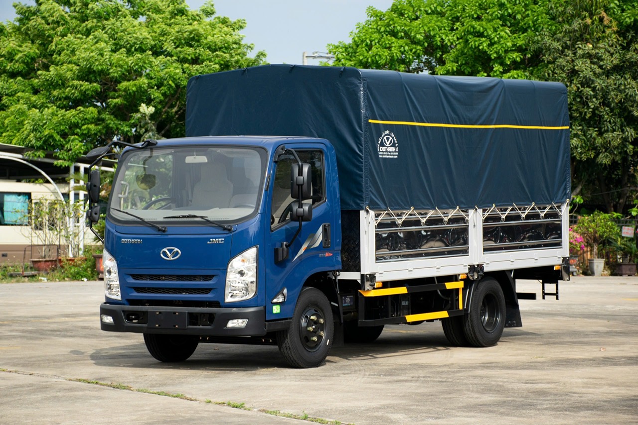 Xe tải Đô Thành IZ65 M PLUS